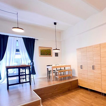 Aumetz Square Apartment Idrija Ngoại thất bức ảnh